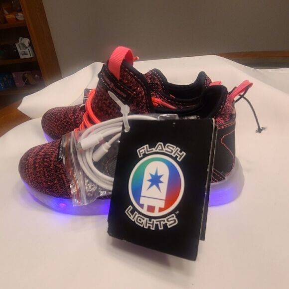  Flash Lights Sneakers, rechargeable led lights - Picture 4 of 11